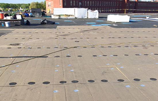 mechanically fastened roof removal